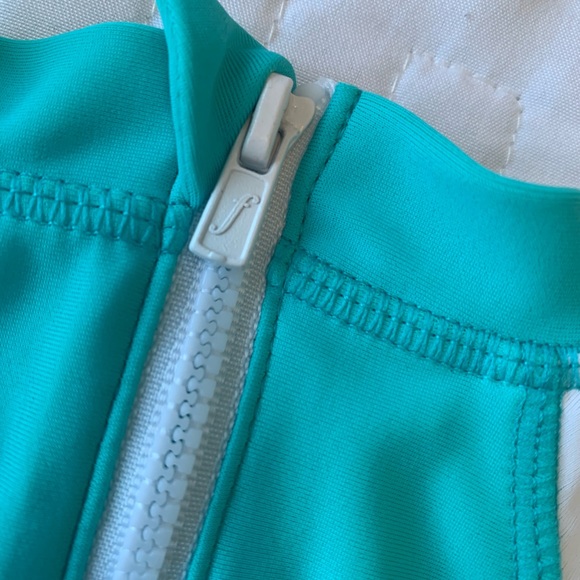 🍍 Baby 1-Piece Swimsuit 🍍 - Picture 6 of 6